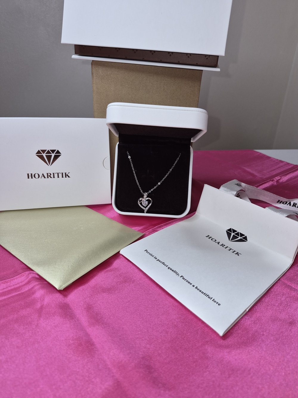Hoaritik 925 Sterling Silver Heart Pendant Necklace with Lab Grown Stones.